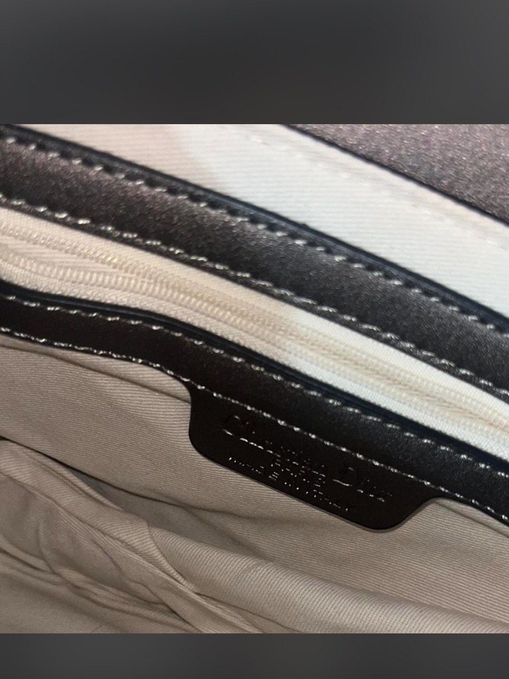 Dior Black Leather Saddle Bag with Branded Strap - Picture 2 of 8